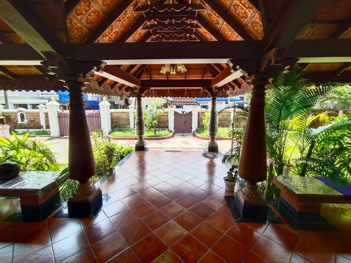 Azza Heritage Home Kochi Exterior photo